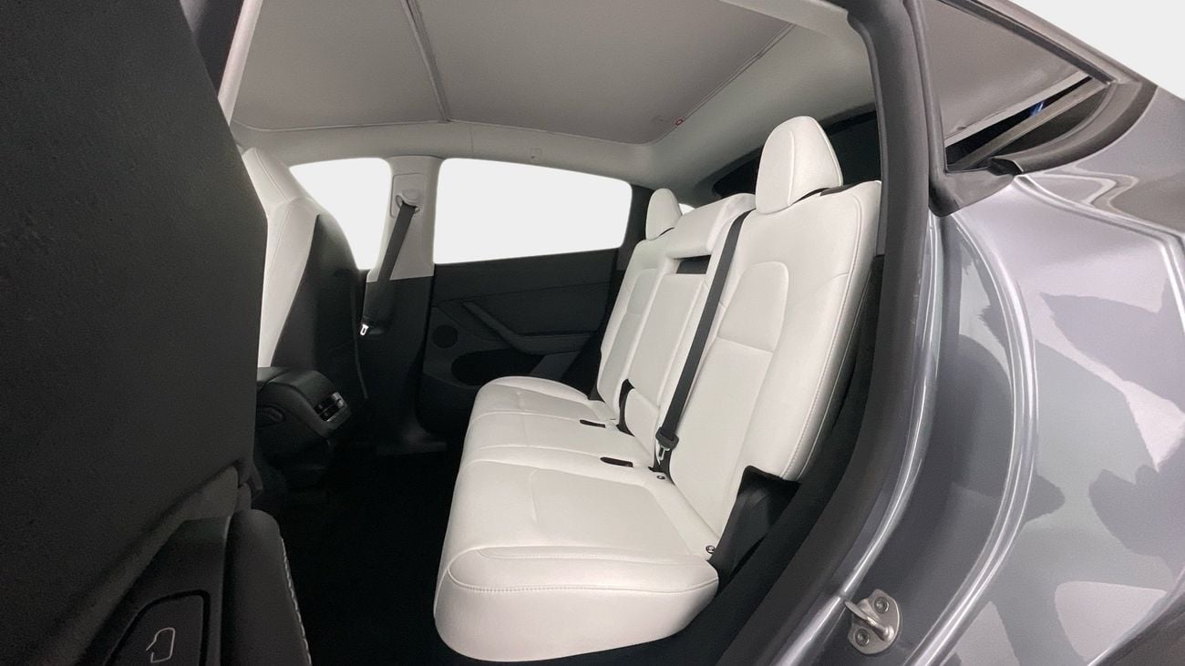 تسلا موديل Y Performance (Dual Motor) | upto AED 20,000 Ramadan Discount | شامل الضمان | 0 ﺪﻔﻋﺓ ﺃﻮﻟﻯ