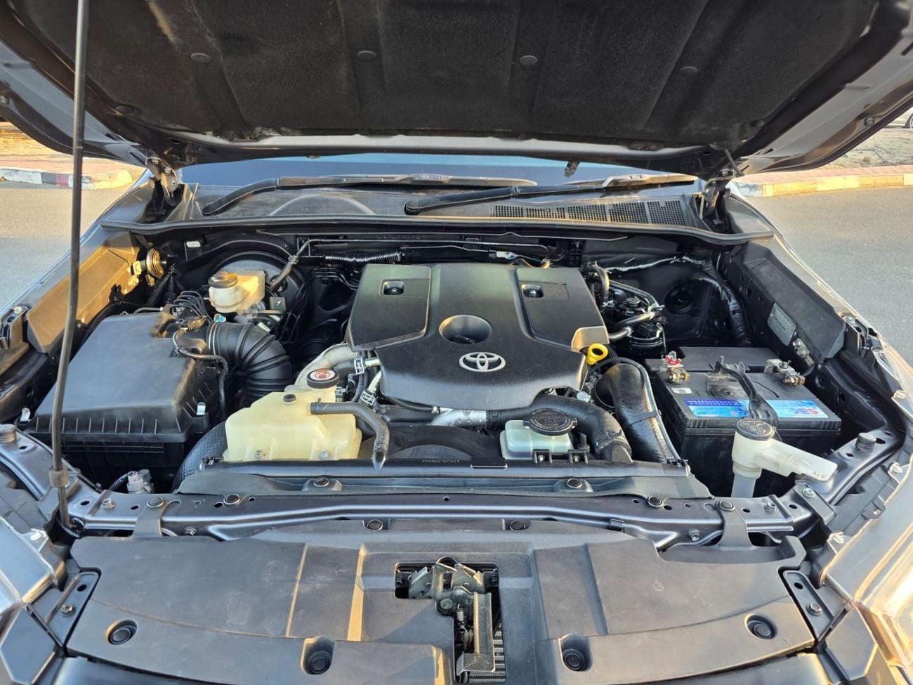 Toyota Hilux DOUBLE CABIN | RHD | 2021 | 2.8L DIESEL ENGINE | AUTOMATIC TRANSMISSION | NUDGE BAR