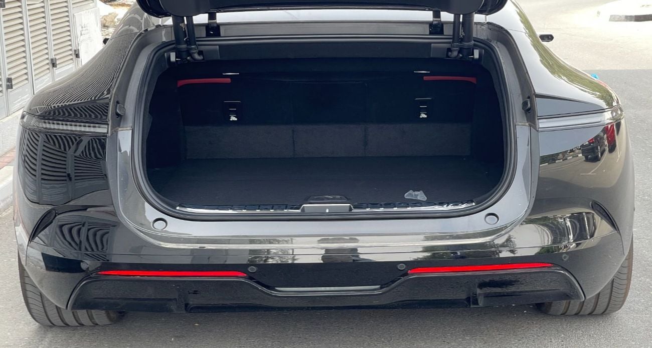 أفاتر 12 Ultra Performance AWD