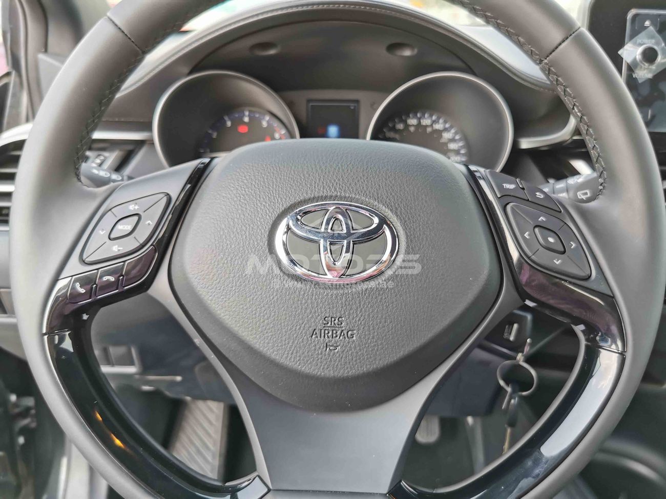 Toyota CHR 1.2L, 17" Alloy Rims, LED Head Lights, Fog Lamp, Power Window, CODE - TCHRB21