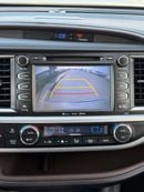 تويوتا هايلاندر Limited 3.6L // 2019 full option// sunroof, leather seats