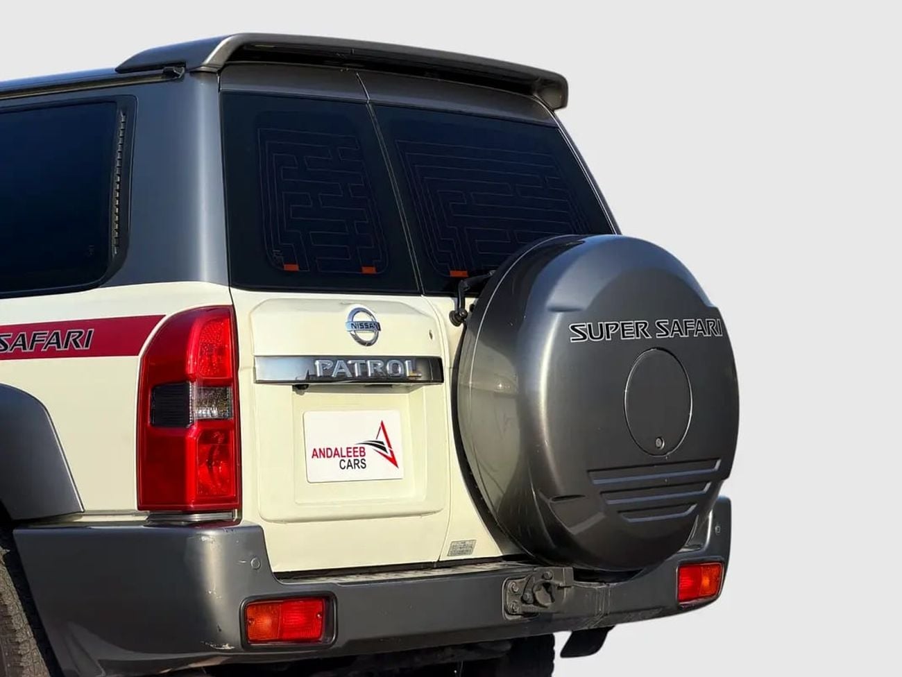 Nissan Patrol SUPER SAFARI PATROL SUPER SAFARI | 4WD | 7-SEATER | GCC SPECS