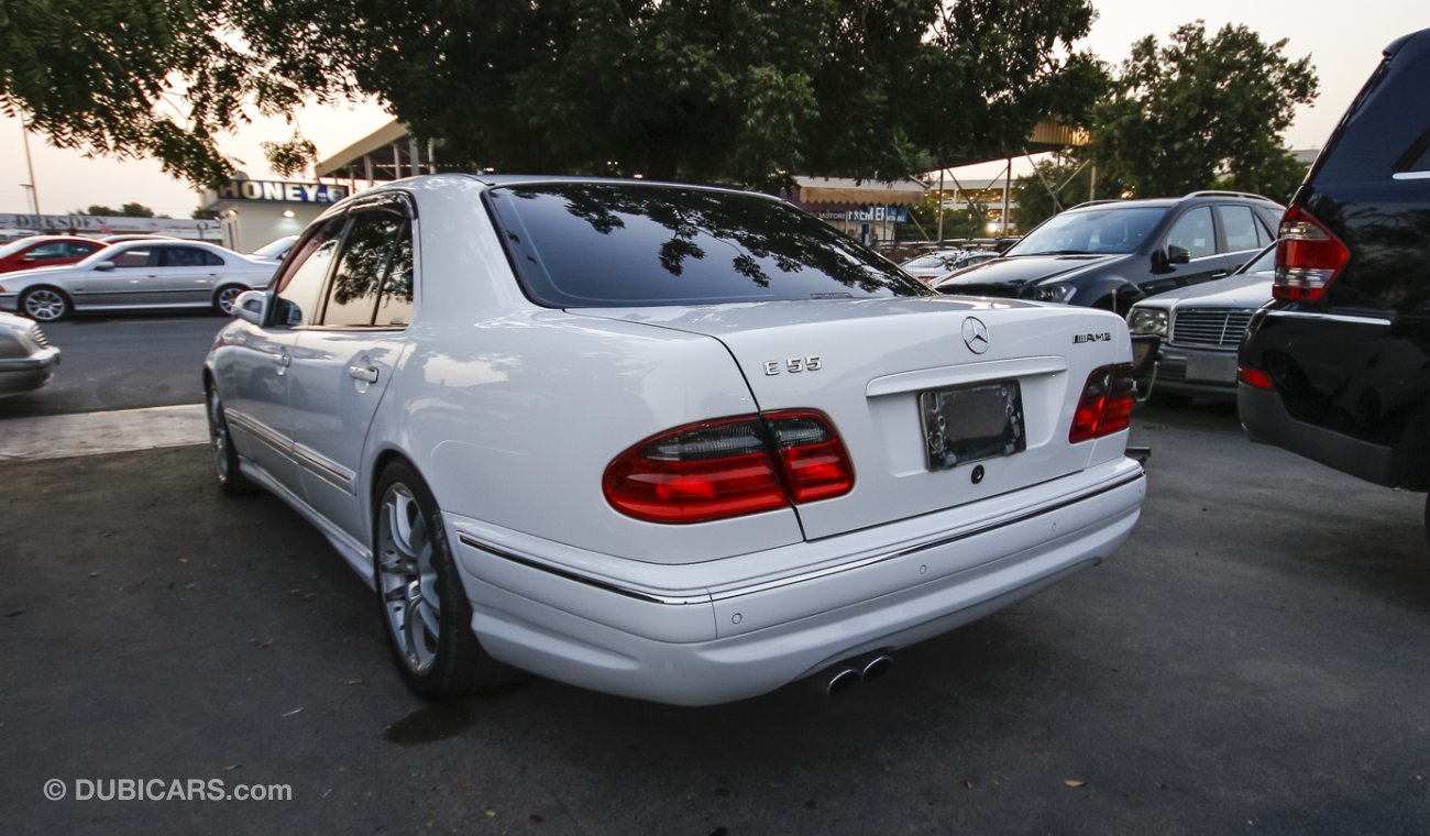 Mercedes-Benz E 55 AMG