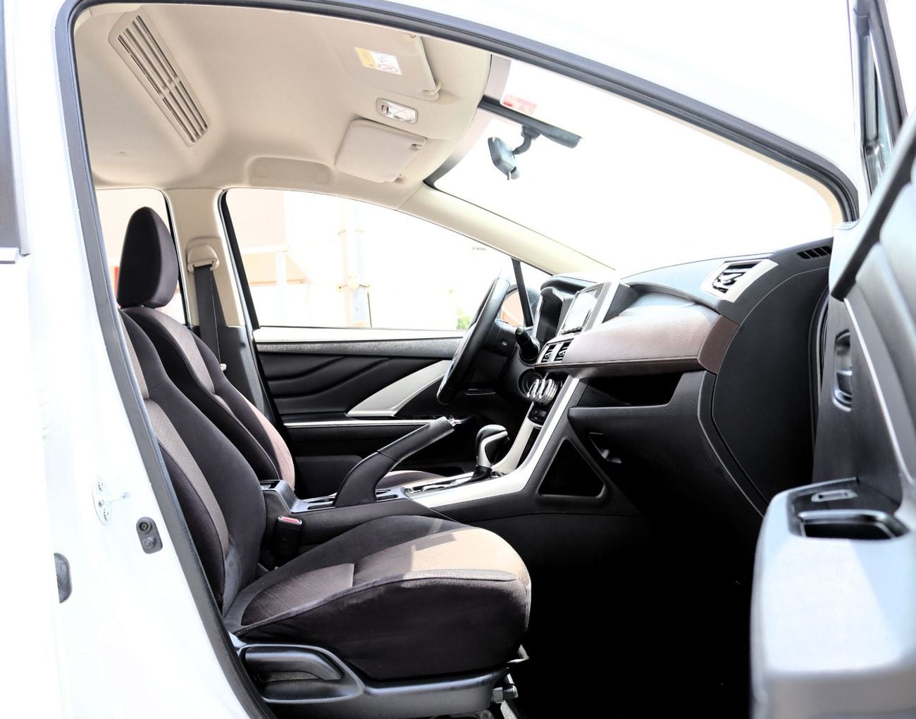 Mitsubishi Xpander Cross HIGH LINE PREMIUM