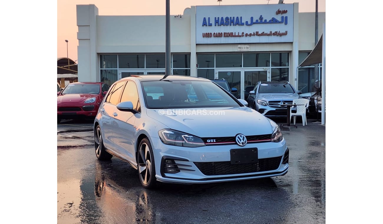 فولكس واجن جولف GTI P2