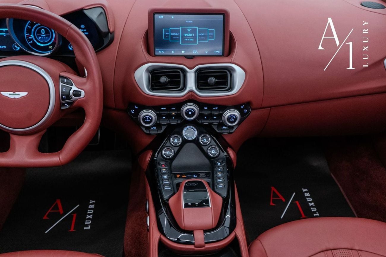 Aston Martin Vantage Roadster 4.0L 2022 Aston Martin Vantage Roadster V8, Fully Loaded, Service Contract, GCC Spec