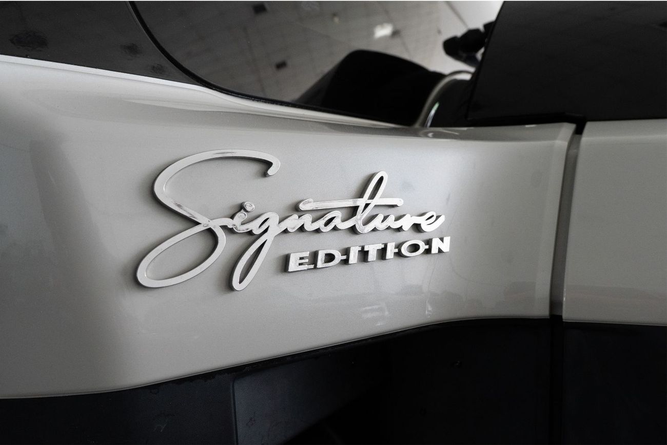 Mitsubishi Pajero Signature Edition