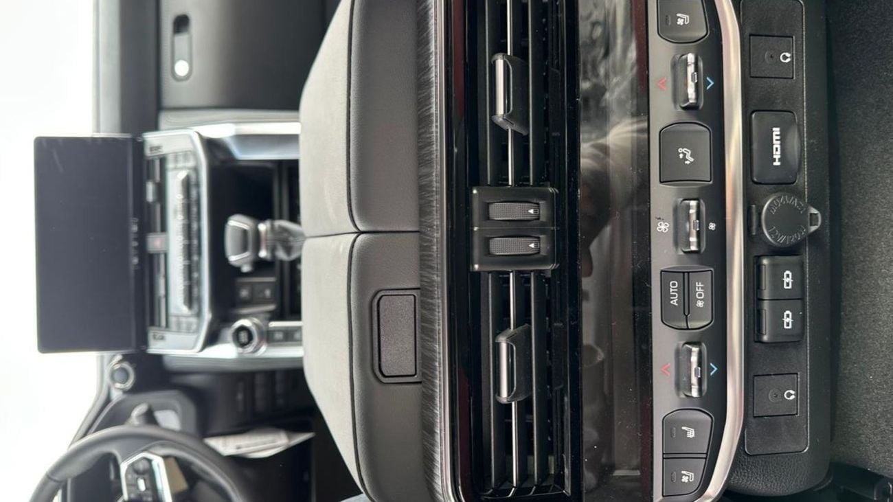 Toyota Land Cruiser 3.3L V6 Twin-Turbo Diesel VX-R ZX HIGH . 7 Seater . 5 Door