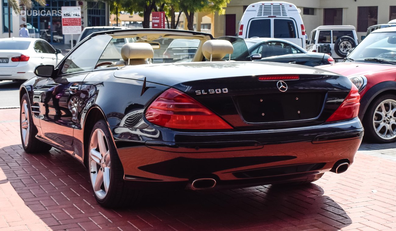 Mercedes-Benz SL 350 With SL 500 Badge