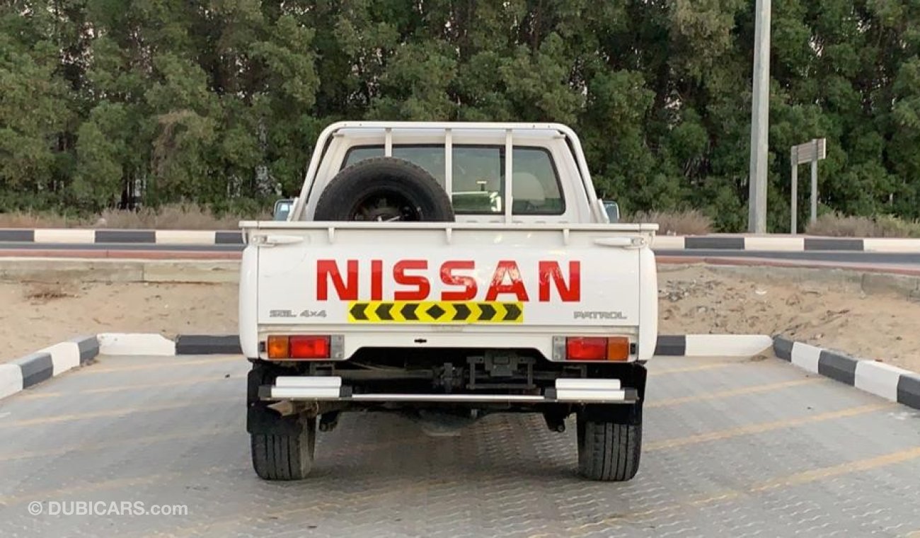 نيسان باترول بيك آب Nissan Patrol 2016 4.8 VTC Ref# 558