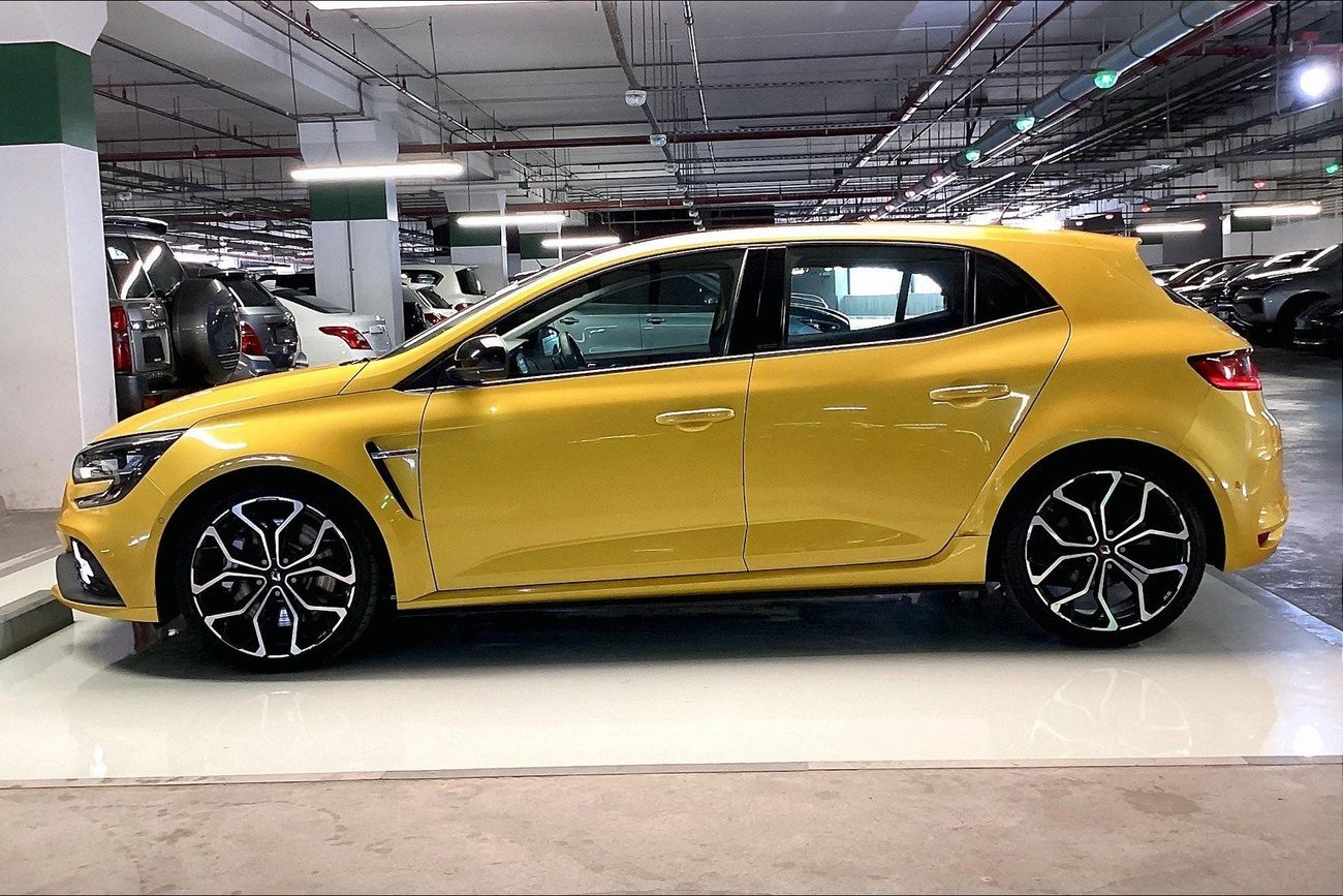 رينو ميجان RS Premium | شامل الضمان | 0 ﺪﻔﻋﺓ ﺃﻮﻟﻯ