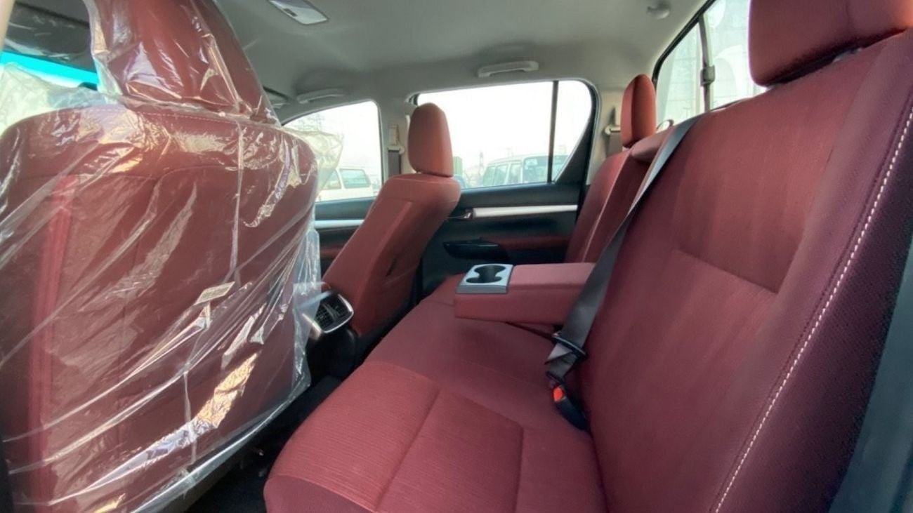 تويوتا هيلوكس SR5 | 2.4 L | 4WD | with power window | Brand New