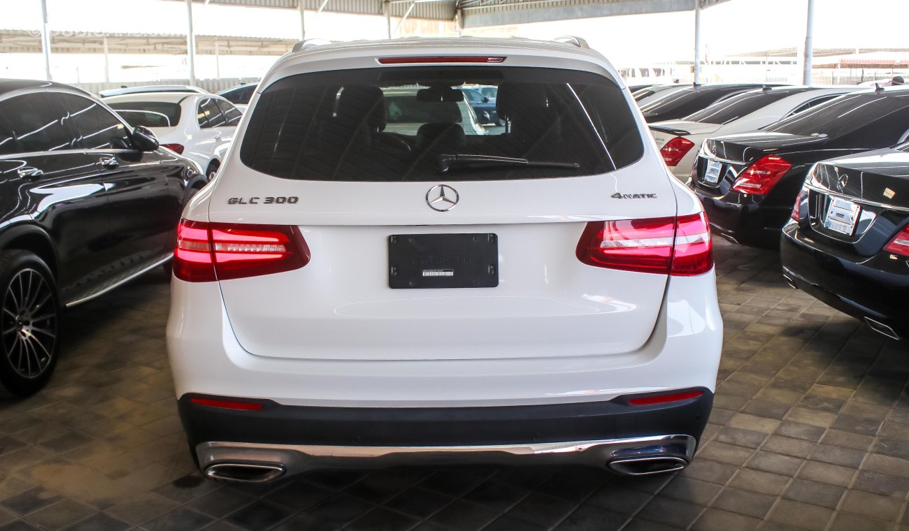 Mercedes-Benz GLC 300 4 Matic import USA