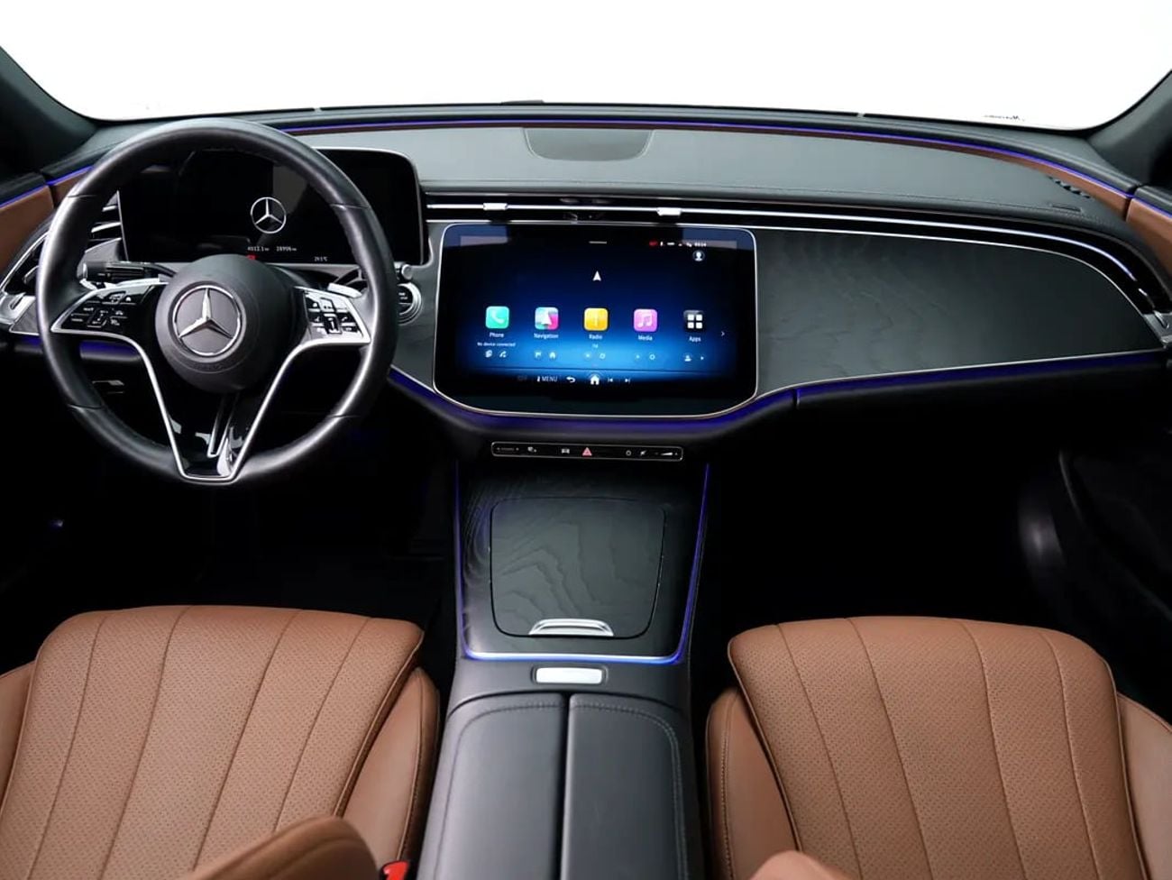 Mercedes Benz E200 STD