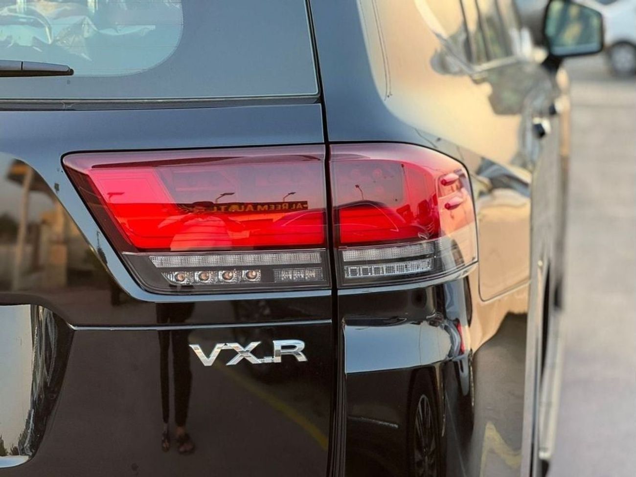 Toyota Land Cruiser TOYOTA LAND CRUISER VXR  (300 SERIES) 3.5 L 4WD