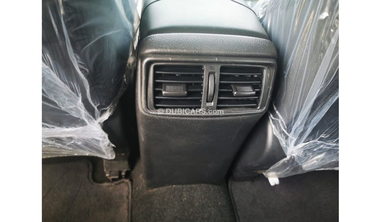 Nissan Rogue SV - AWD