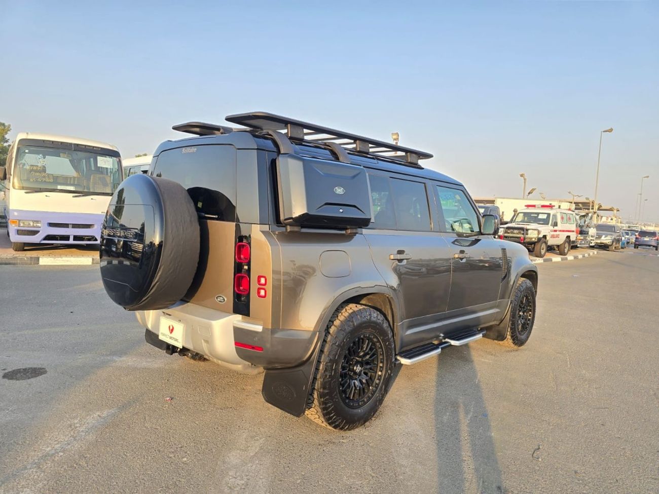 Land Rover Defender 2020 LAND ROVER DEFENDER FIRST EDITION FULL OPTION RHD DIESEL AUTOMATIC(PM11817)