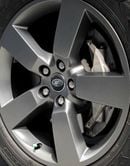 Land Rover Defender P400 90 X-Dynamic HSE 3.0L (5 Seater)