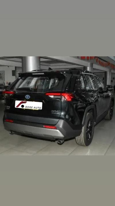 تويوتا راف ٤ 2.5L VXR Hybrid