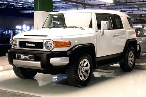 Toyota FJ Cruiser GXR | Guaranteed Warranty | 0 Down Payment