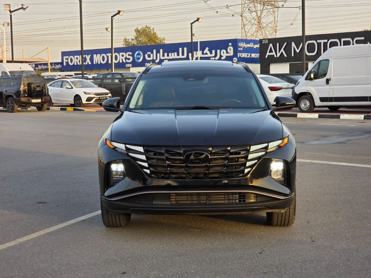 Hyundai Tucson Premium+ 2.5L Sunroof, Push button and trunk automatic