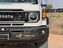 Toyota Land Cruiser 70 HT VXR LC76 4.0L PTR A/T // 2025 // FULL OPTION WITH RADAR , LEATHER SEATS , DVD&BACK CAMERA // SPEC