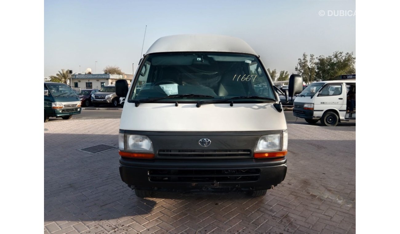 Toyota Hiace TOYOTA HIACE VAN RIGHT HAND DRIVE (PM1632)