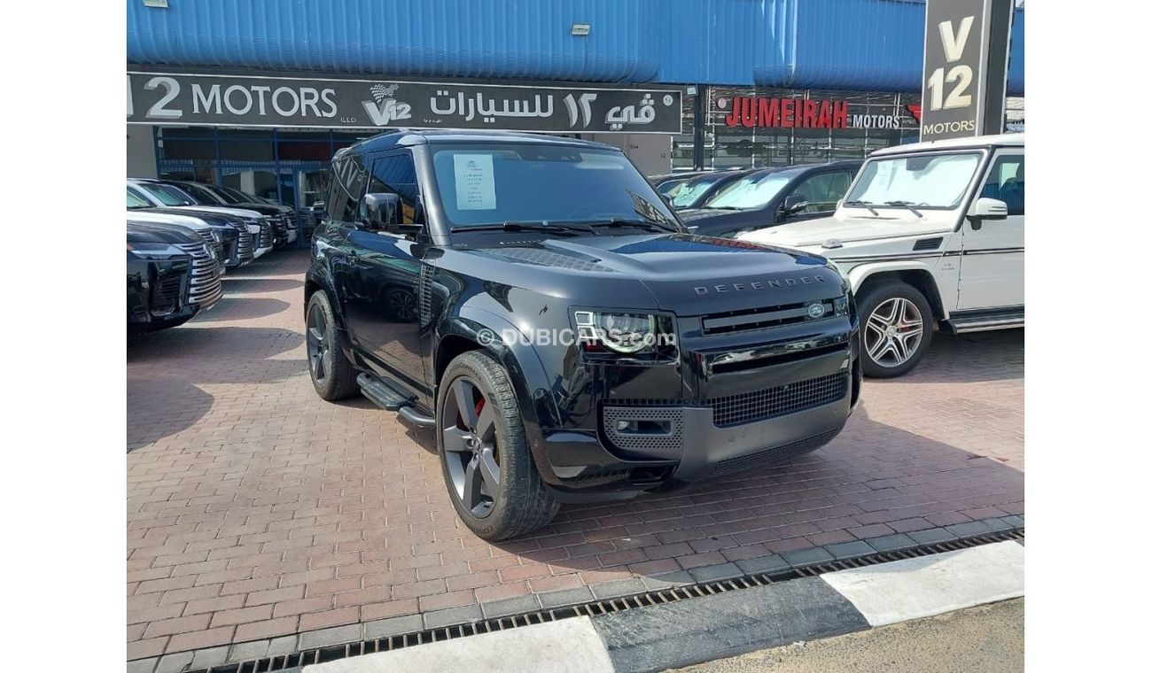 Land Rover Defender 110 HSE P400 Land Rover Defender 2022 V6 Al Tayer warranty: five years or 150,000 with service contr