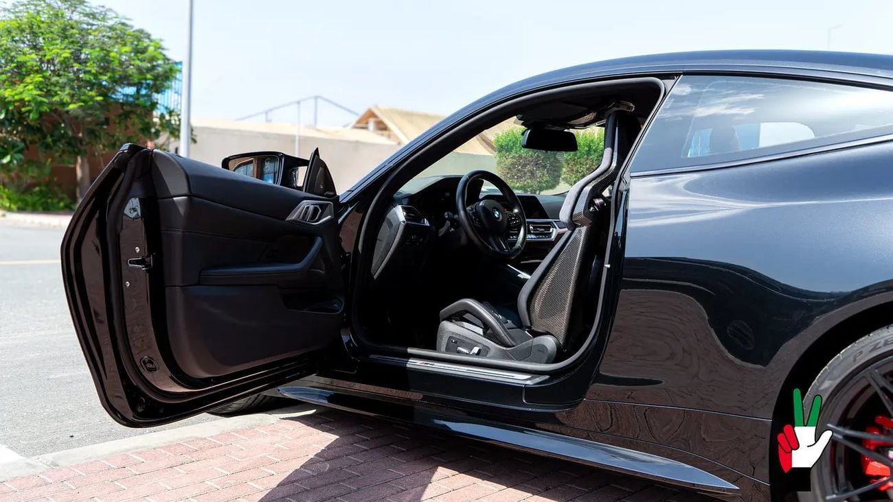 BMW M4 Competition 3.0L Competition | Carbon Package | Excellent Condition