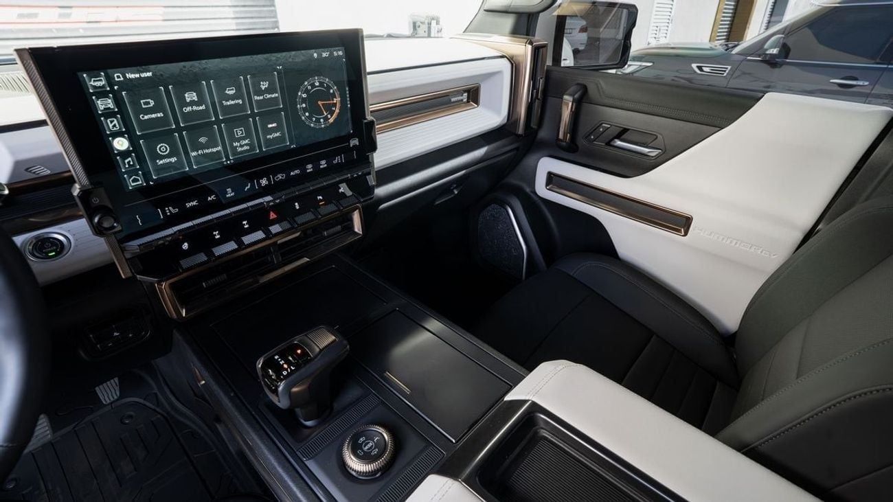 جي أم سي همر EV SUT Edition 1 - 2022 - American Specs