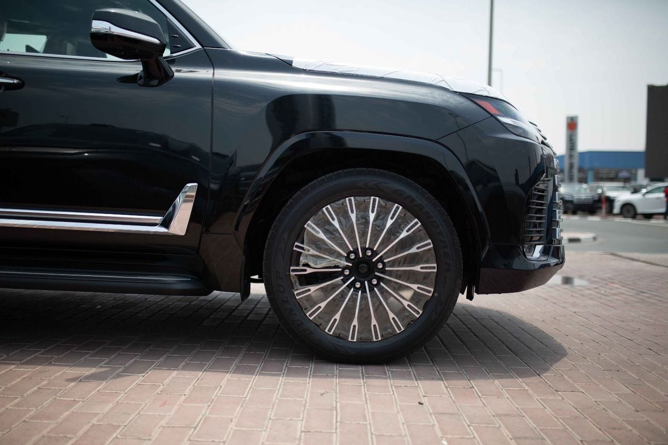 Lexus LX600 VIP