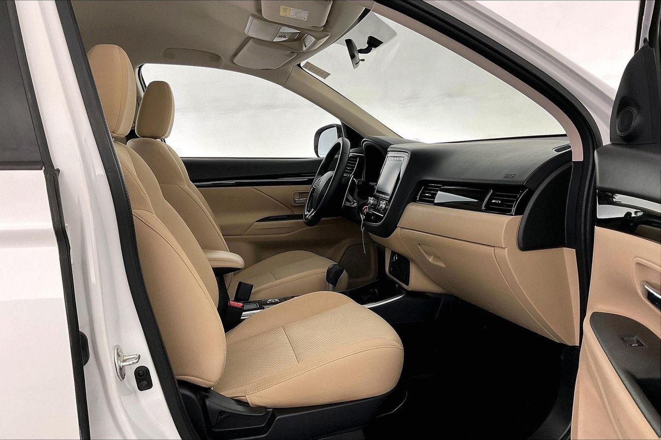 Mitsubishi Outlander GLX Midline | 1 year free warranty | 0 Down Payment