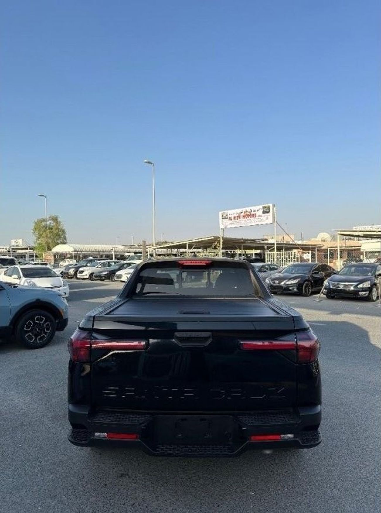 Hyundai Santa Cruz the car is in perfect condition, 2022 with an engine capacity of 2.5 turbocharged 4wd with a mileage