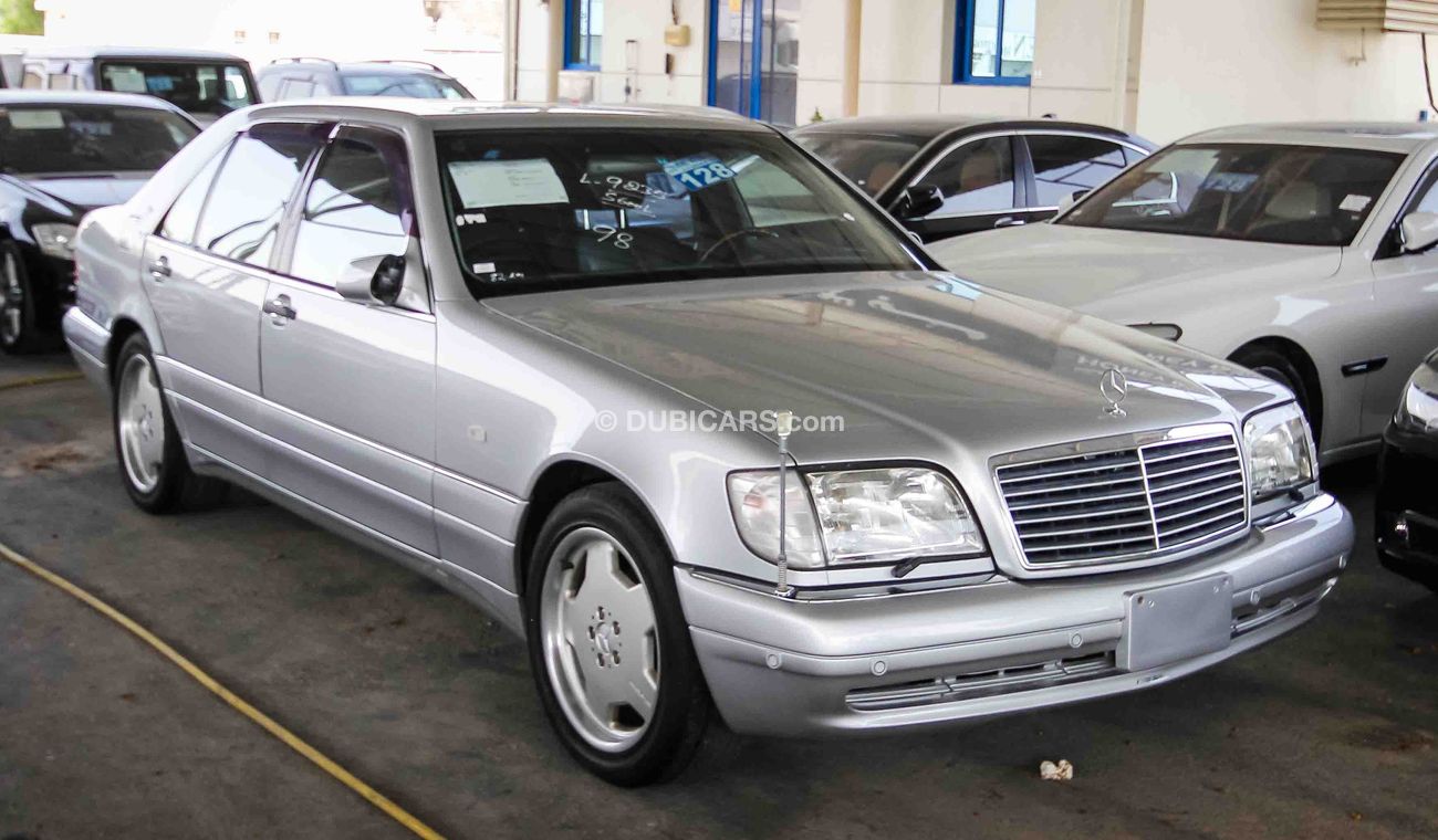 مرسيدس بنز S 600