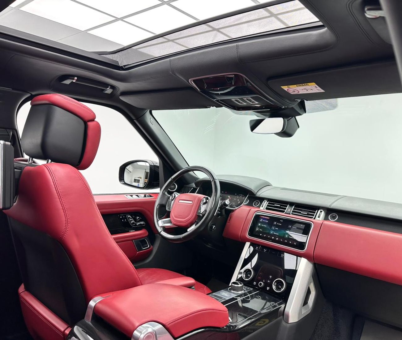 لاند روفر رينج روفر 2020 Range Rover Vogue HSE Autobiography, 1 Year Unlimited KM Warranty, Service History, GCC