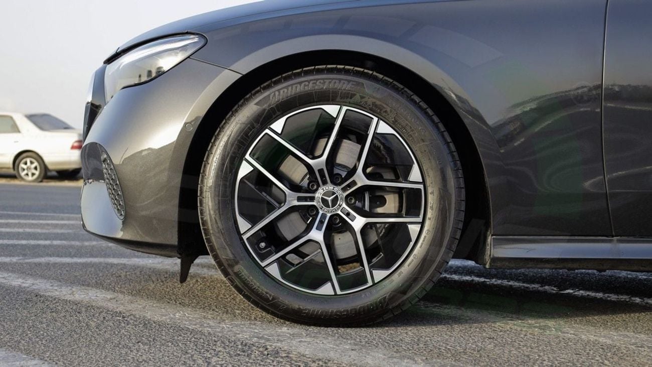 Mercedes-Benz E200 ( Only For Export ) 2025 MERCEDES-BENZ E 200 Avantgarde EQ Boost 2.0L RWD BRAND NEW