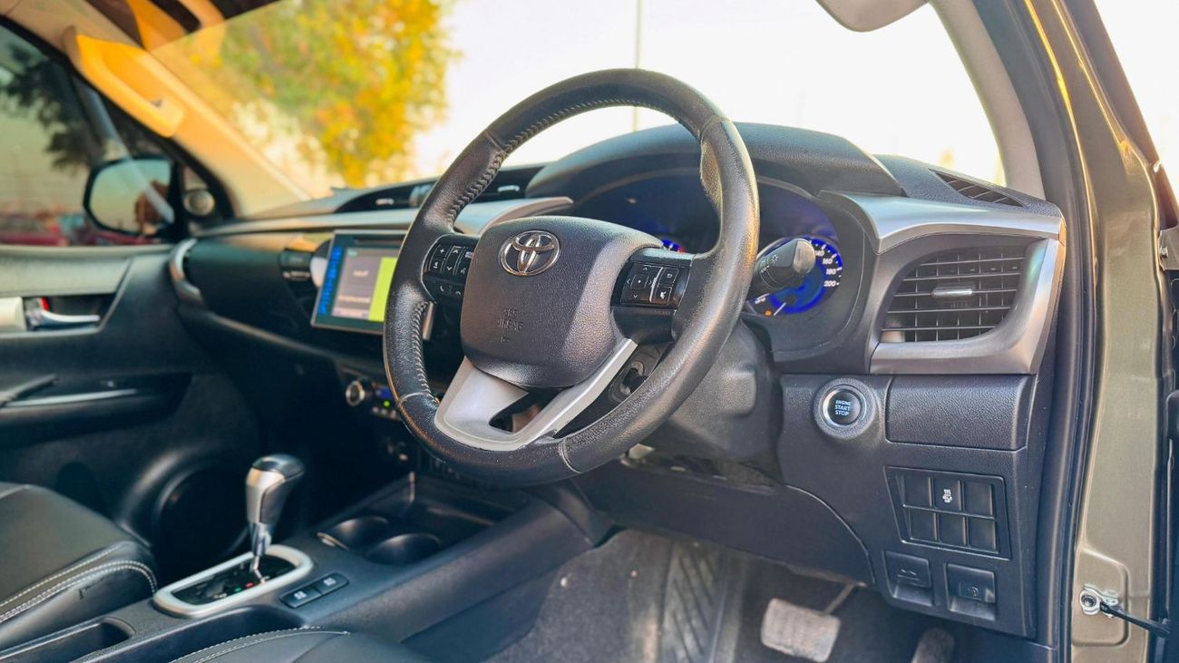 Toyota Hilux OFF-ROAD MODIFIED | 2.8L DIESEL ENGINE | RHD | 2018