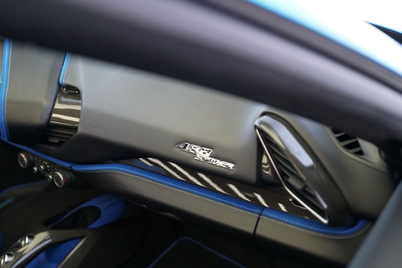 Ferrari 488 Spider STD