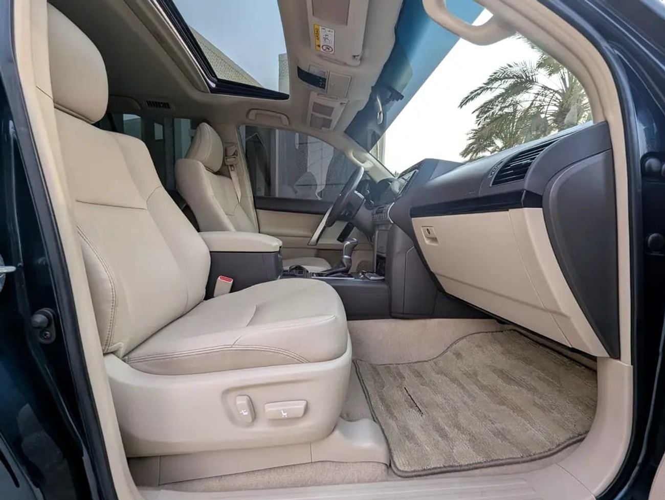 تويوتا برادو GXR 2022 | GCC Specs | Full Option V6 Interior and Exterior Excellent Condition
