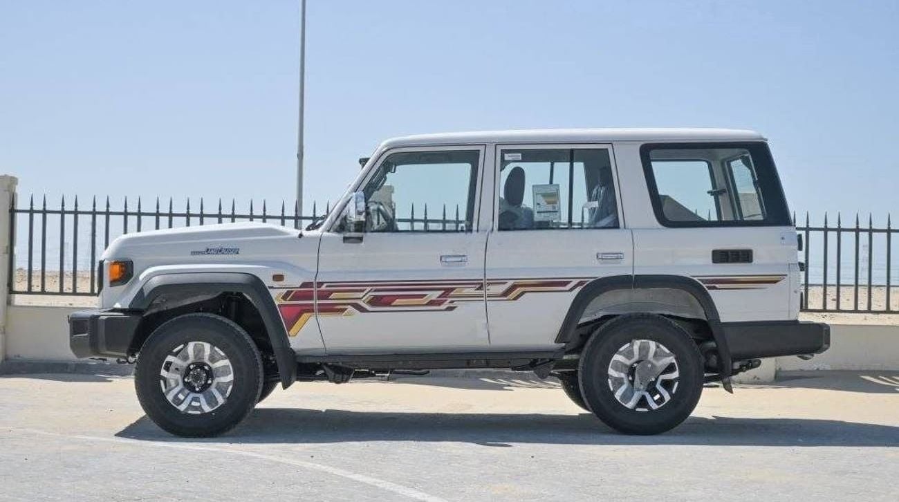 Toyota Land Cruiser 70 TOYOTA LC76 HARD TOP 5door 4.0L PETROL AT MY2025