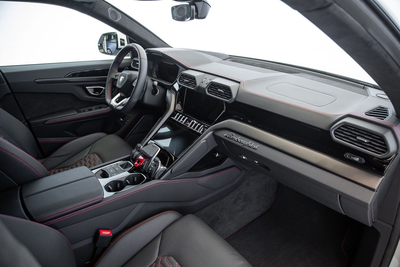 Lamborghini Urus 4.0T