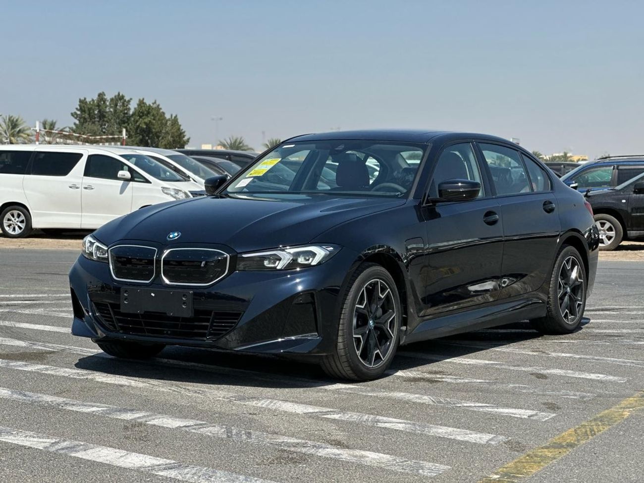 بي أم دبليو i3 BMW I3 2024