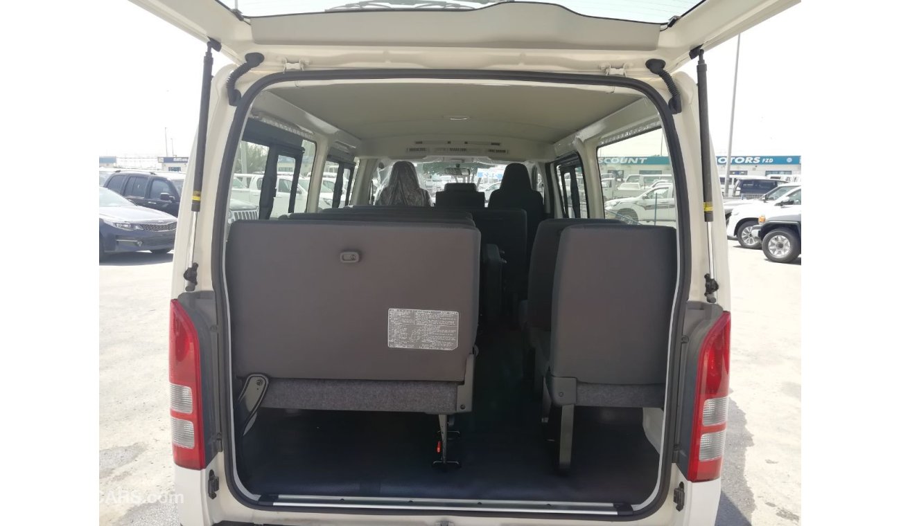 Toyota Hiace Diesel 2.5L Standard Roof full options 2017