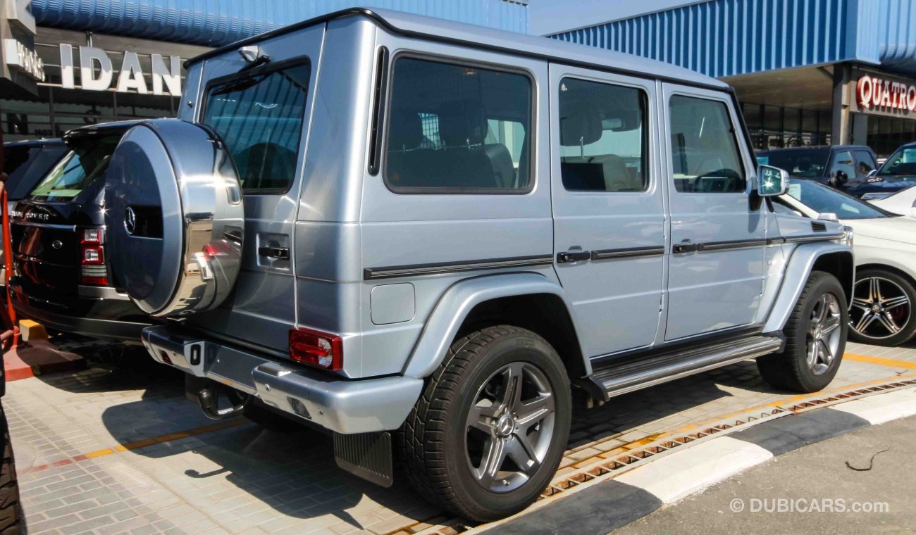 Mercedes-Benz G 500