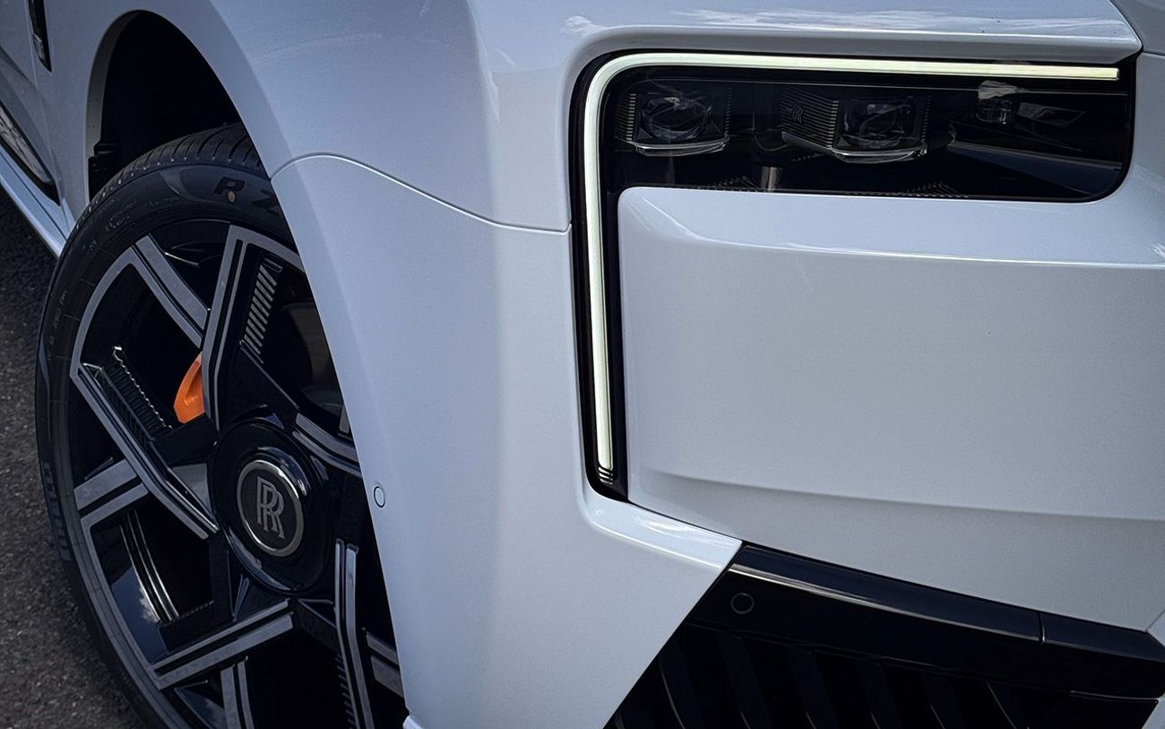 رولز رويس كولينان Black Badge Series II Right Hand Drive