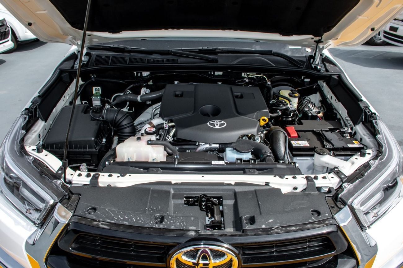 Toyota Hilux Toyota Hilux Country Double Cab 2.8L 4x4 Turbo Diesel | Saudi Specifications | Brand New 0KM | Expor