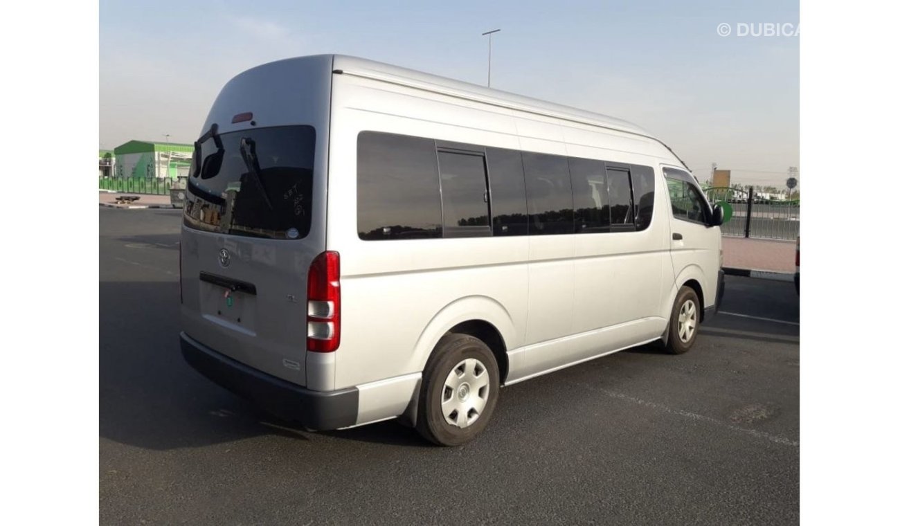 تويوتا هاياس Hiace Commuter Van RIGHT HAND DRIVE  (Stock no PM 216 )