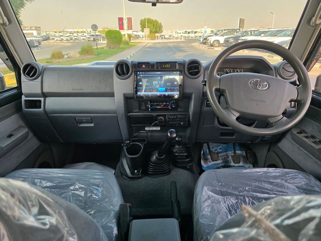 Toyota Land Cruiser Pick Up diesel 4.5 liter ,right hand ,drive 2017 model ,shape 2024 ,only for export available