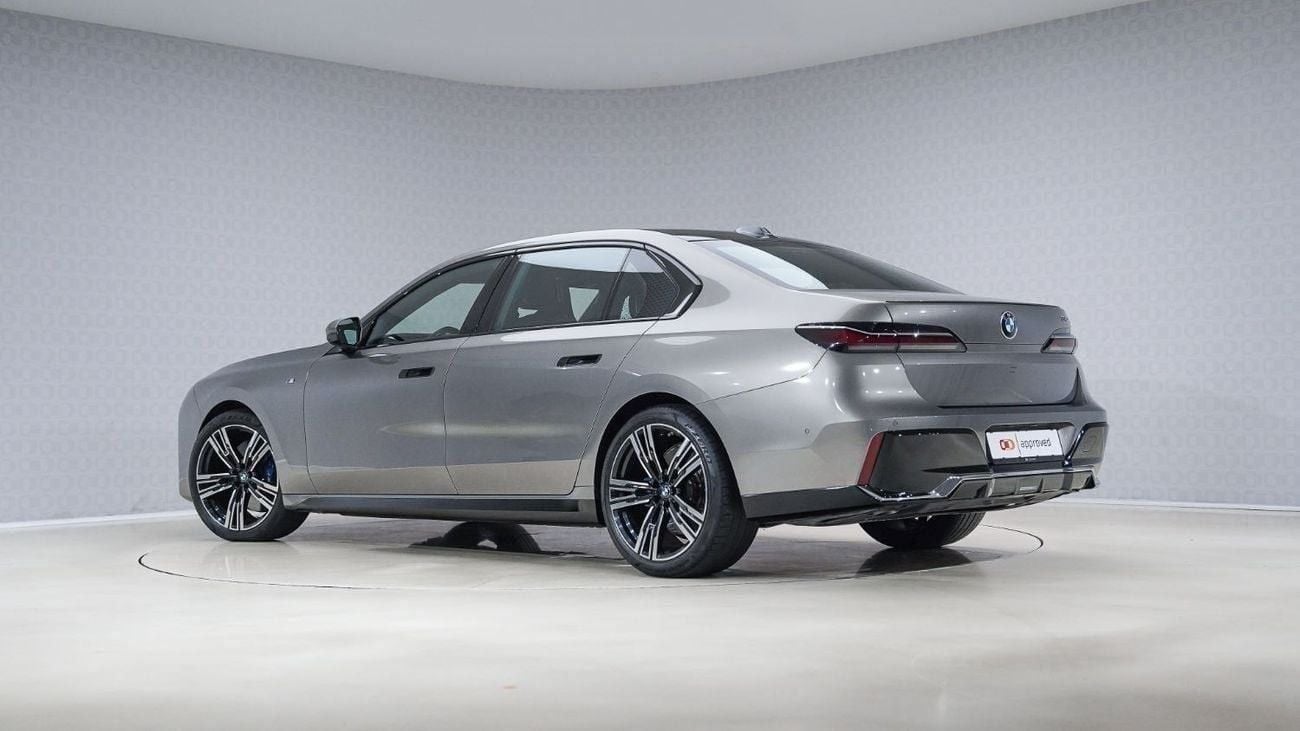 بي أم دبليو 740Li M Sport Individual - Extended Special Offers - AED 5,280 P/M