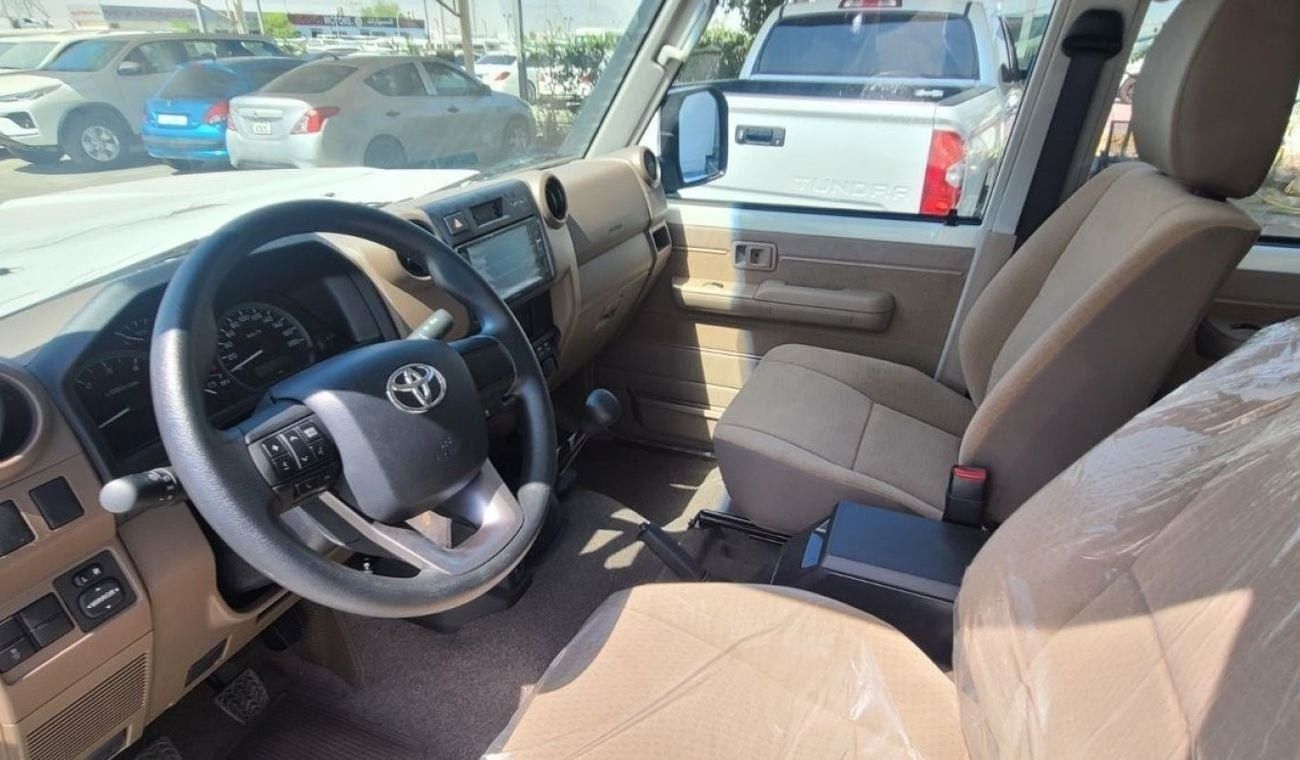 Toyota Land Cruiser 70 TOYOTA LC76 DIESEL 4.5L V8 TURBO MODEL YEAR 2024 COLOR WHITE